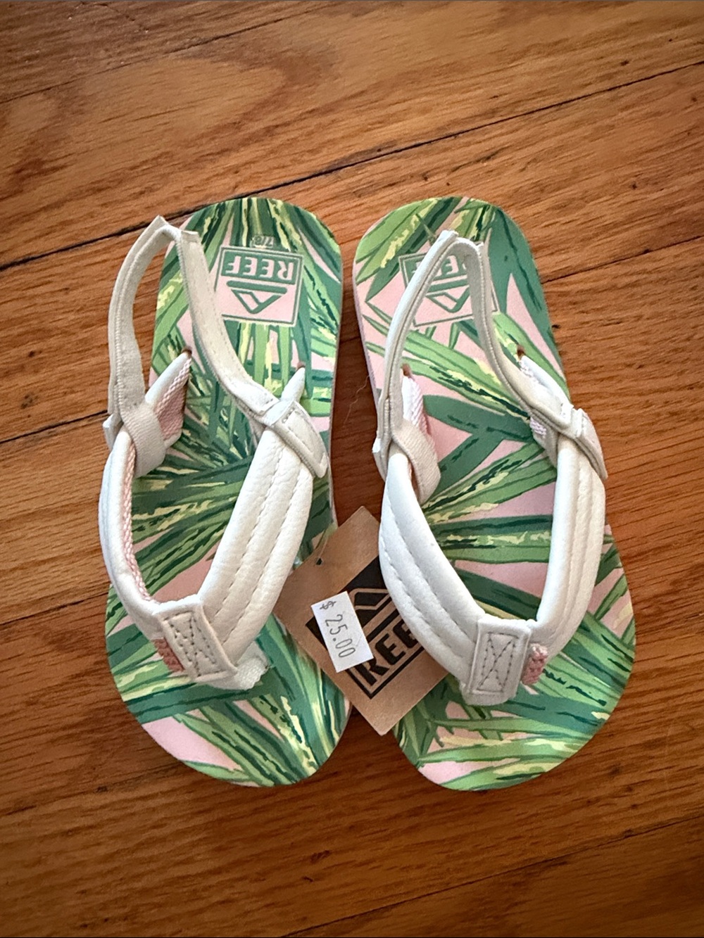 Reef Kids White Strappy Flip Flops with Green Palm Print